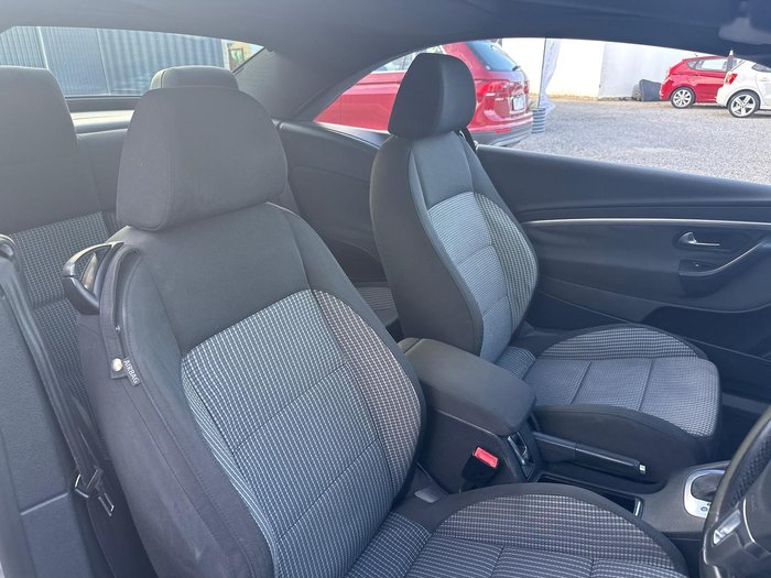 2010 Volkswagen Eos 147TSI