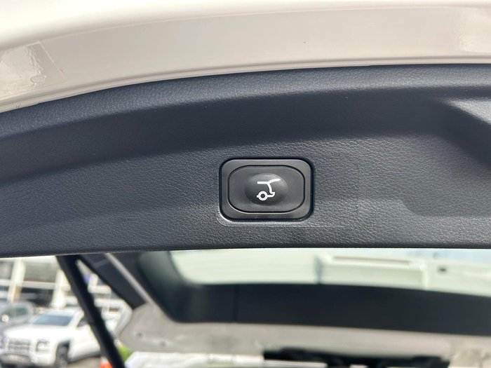 2025 Ford Everest Sport