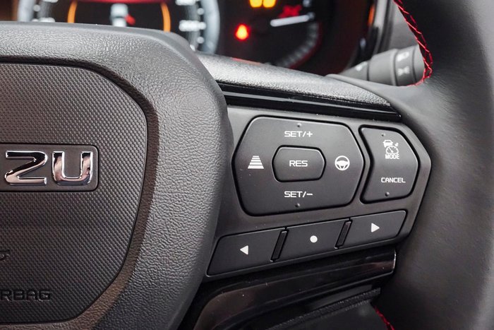2026 Isuzu D-MAX X-TERRAIN