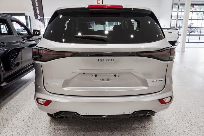 2025 Isuzu MU-X LS-U