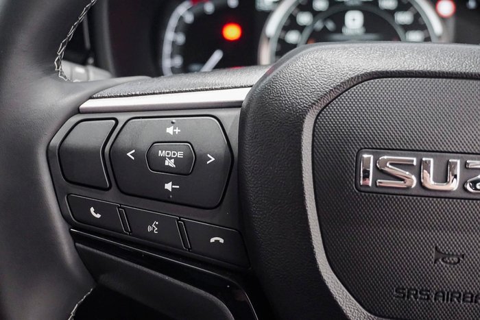 2025 Isuzu MU-X LS-U
