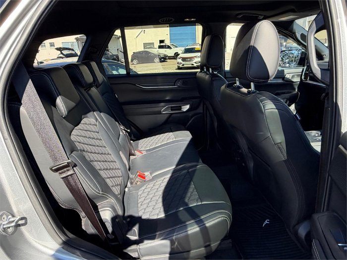 2025 FORD EVEREST PLATINUM (4WD)