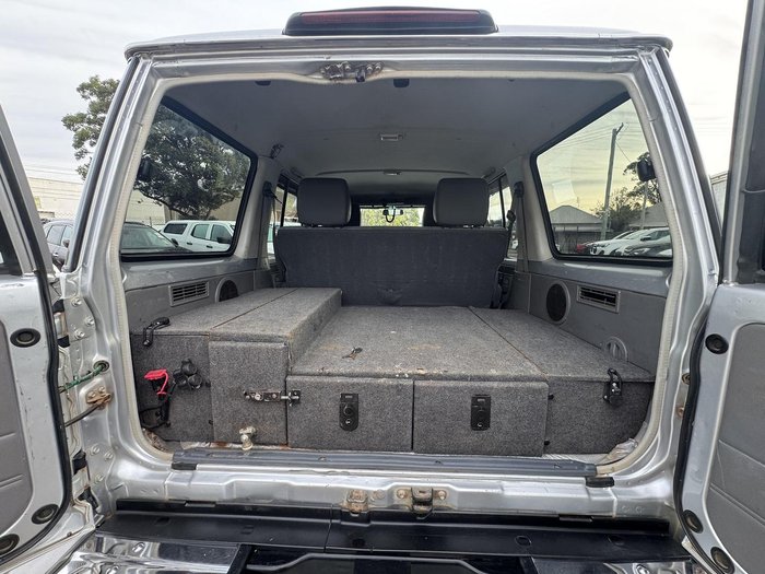 2011 Toyota Landcruiser GXL