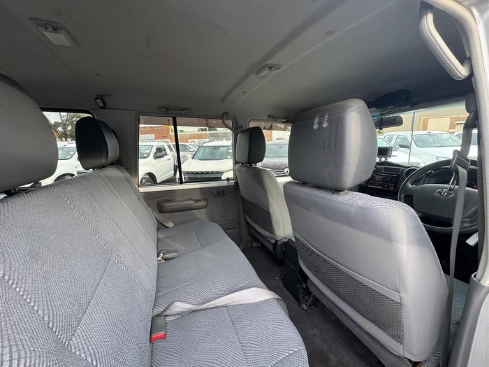 2011 Toyota Landcruiser GXL