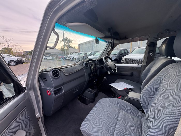 2011 Toyota Landcruiser GXL