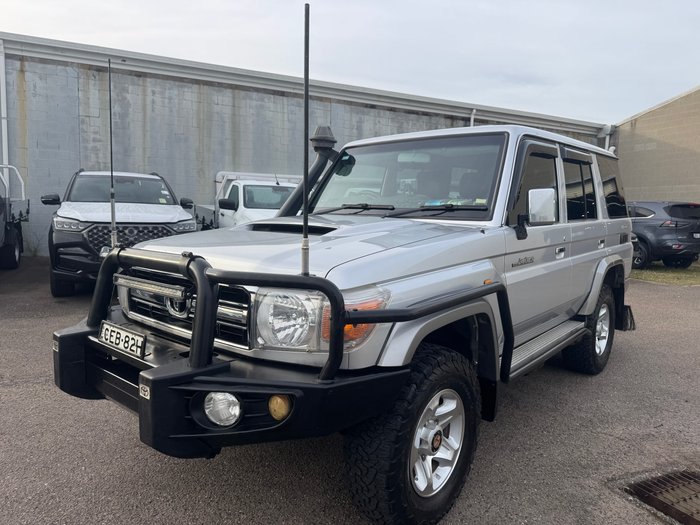 2011 Toyota Landcruiser GXL