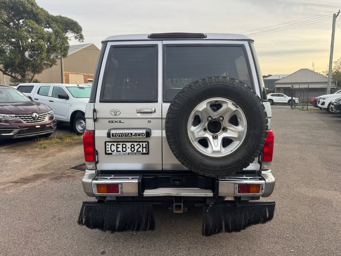 2011 Toyota Landcruiser GXL