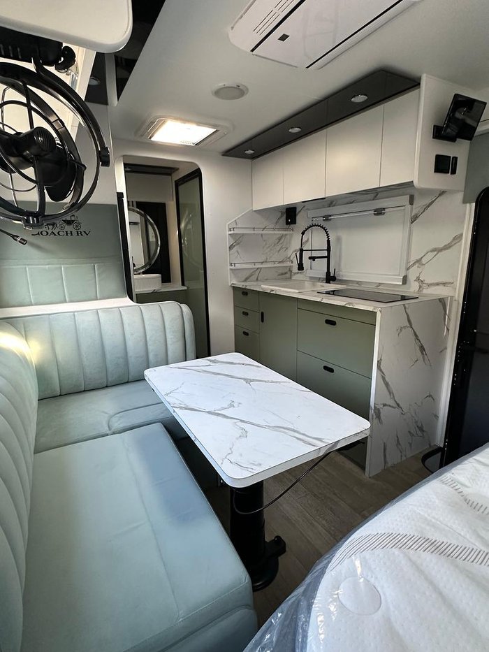 2025 Coach RV 179