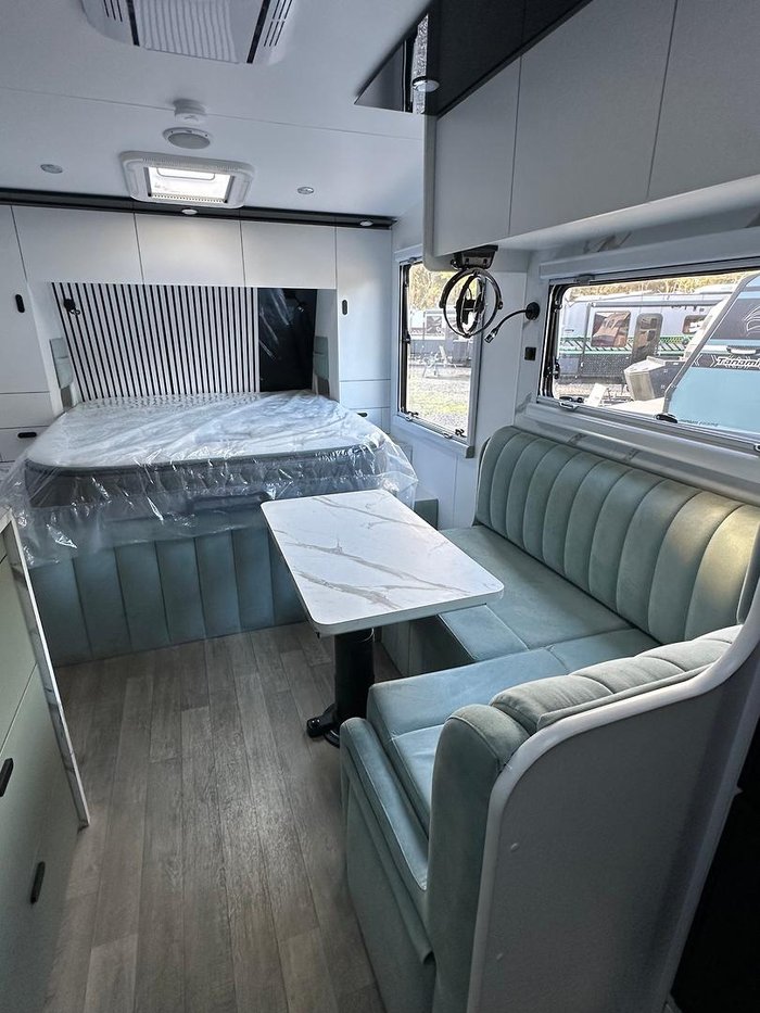 2025 Coach RV 179