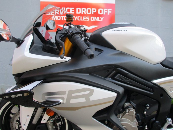 2026 CFMOTO 750SR-S WHITE