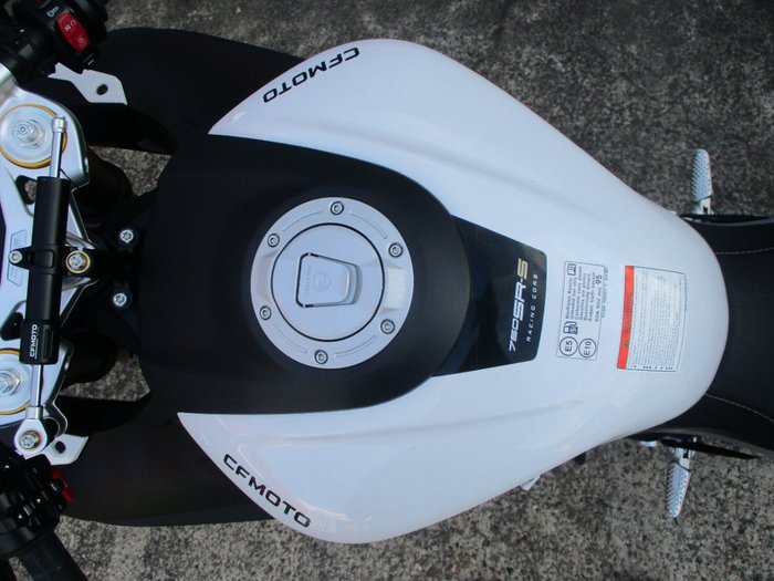 2026 CFMOTO 750SR-S WHITE