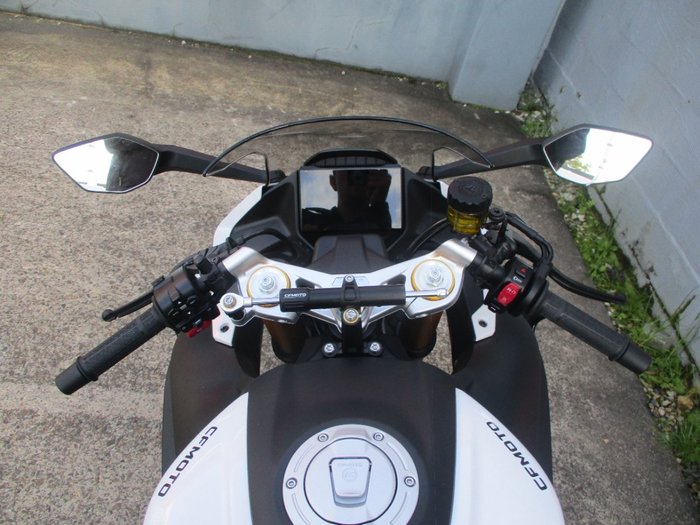 2026 CFMOTO 750SR-S WHITE