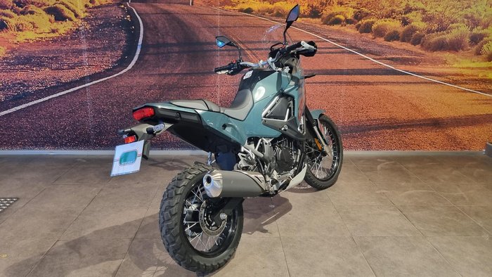 2026 Kawasaki KLE500 SE KLE Green