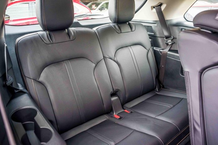 2025 Mazda CX-80 D50e Touring