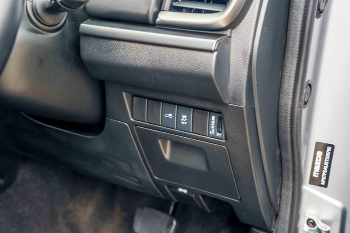 2025 Mazda BT-50 XTR