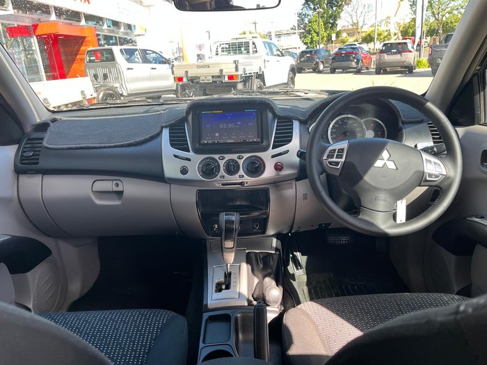 2010 Mitsubishi Triton GLX-R MN MY10 4X4 Dual Range Black