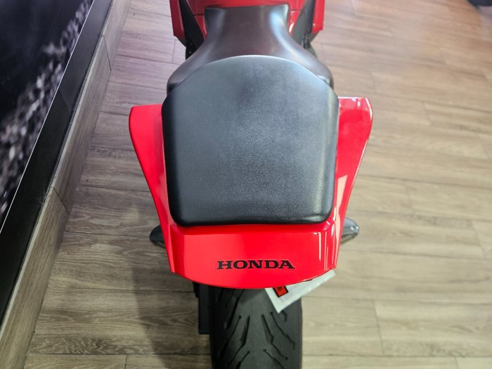 2015 Honda CBR1000RR (FIREBLADE) RED