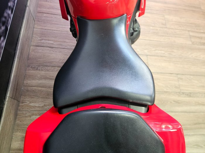 2015 Honda CBR1000RR (FIREBLADE) RED