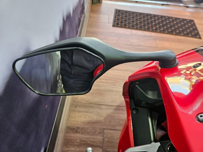 2015 Honda CBR1000RR (FIREBLADE) RED