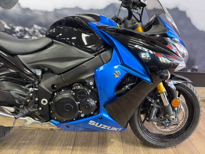 2017 Suzuki GSX-S1000F BLUE