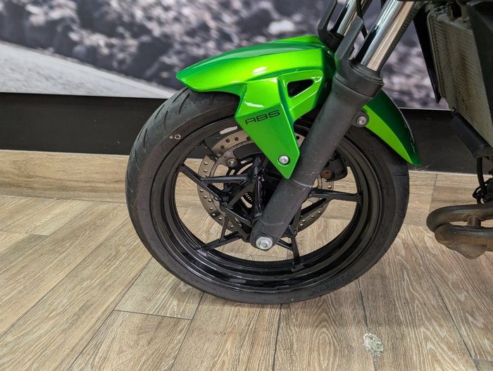 2025 Kawasaki Z500 GREEN