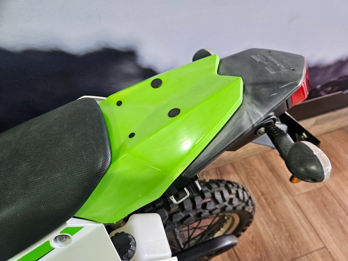 2009 Kawasaki KLX250S GREEN