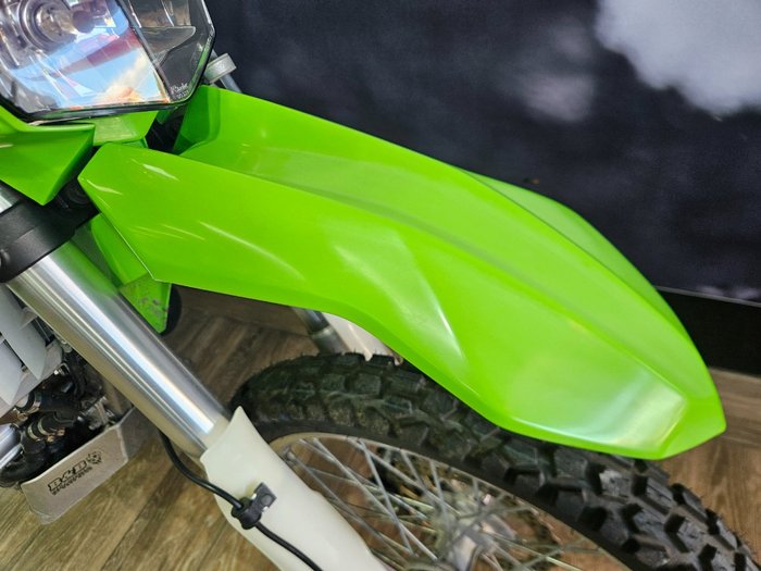 2009 Kawasaki KLX250S GREEN