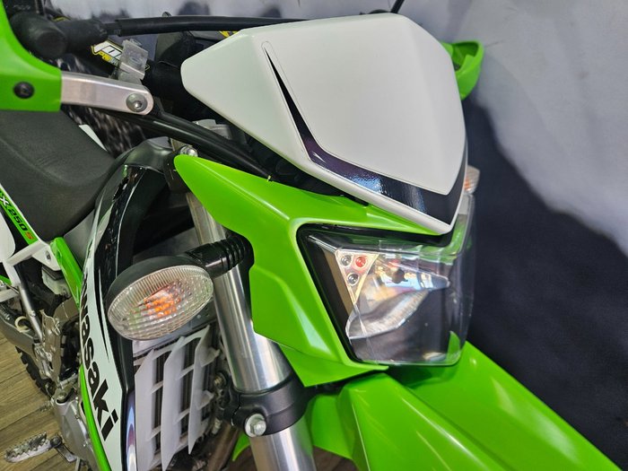 2009 Kawasaki KLX250S GREEN