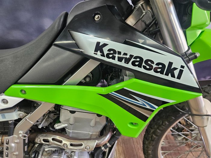 2009 Kawasaki KLX250S GREEN
