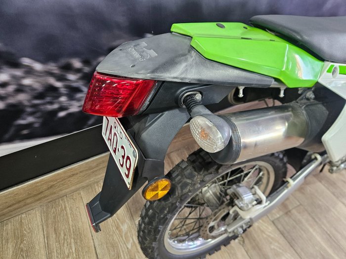 2009 Kawasaki KLX250S GREEN