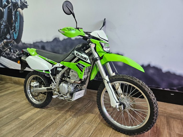 2009 Kawasaki KLX250S GREEN