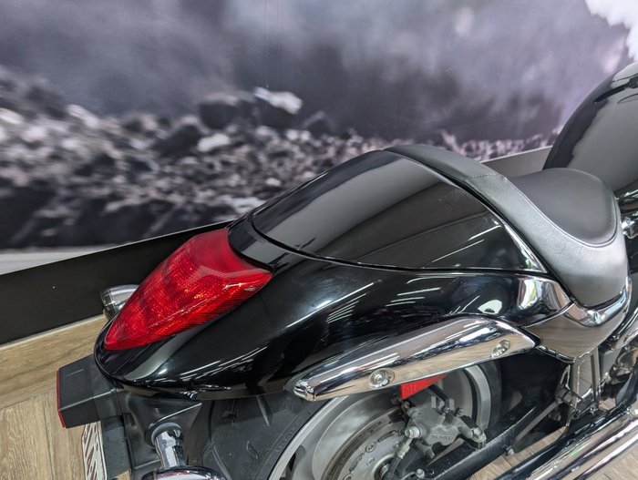 2011 Suzuki VZR 1800 BOULEVARD (M109R) Black