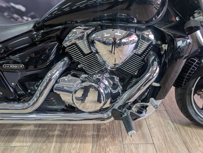 2011 Suzuki VZR 1800 BOULEVARD (M109R) Black