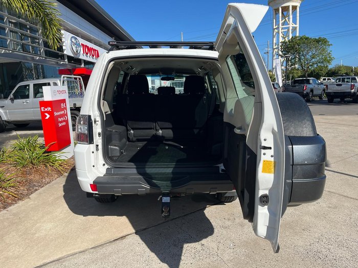 2013 Mitsubishi Pajero GLX-R NW MY14 4X4 White