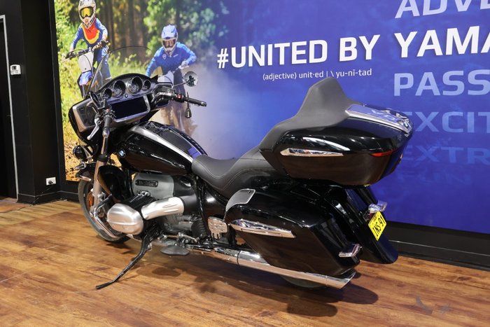 2022 BMW Motorrad R 18 B Black