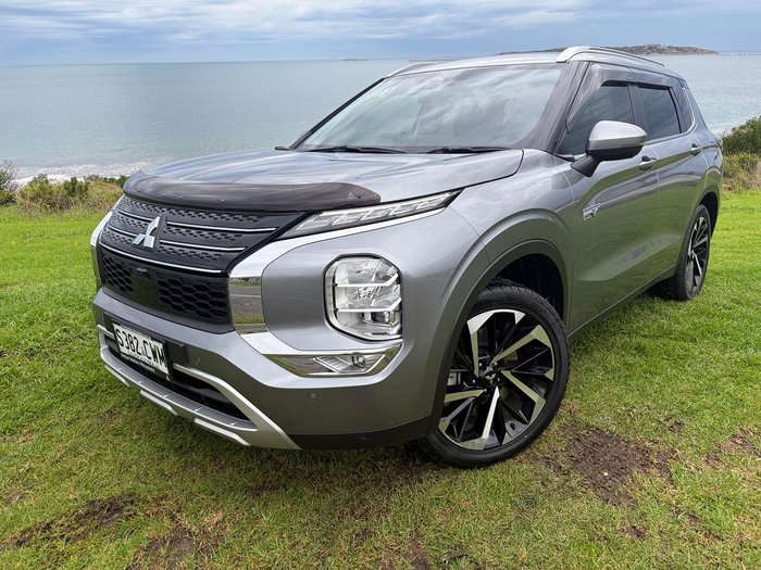 2023 Mitsubishi Outlander PHEV Aspire