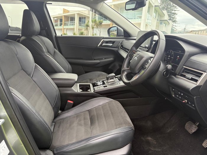 2023 Mitsubishi Outlander PHEV Aspire