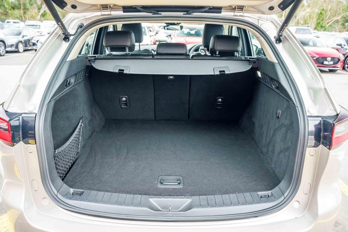 2025 Mazda CX-60 G40e Evolve