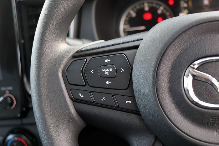 2025 Mazda BT-50 XS