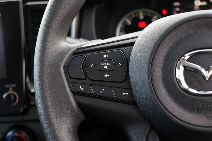 2025 Mazda BT-50 XS