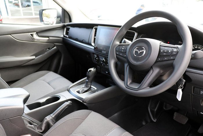 2025 Mazda BT-50 XS