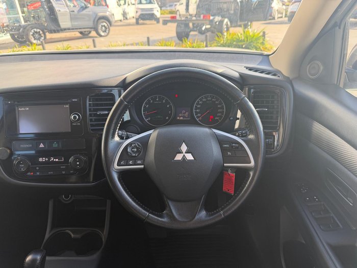 2014 Mitsubishi Outlander ES ZJ MY14.5 4X4 On Demand White