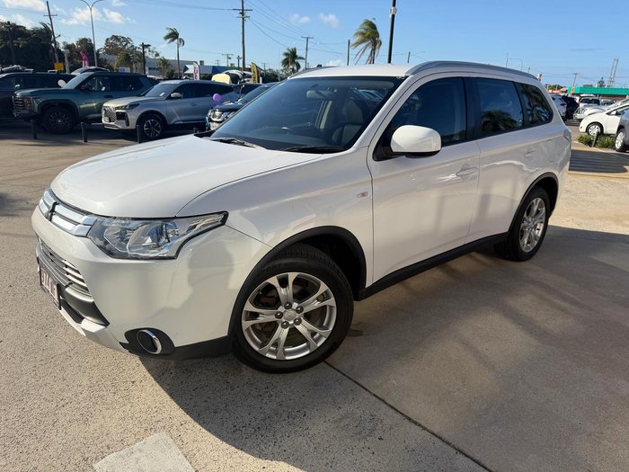 2014 Mitsubishi Outlander ES ZJ MY14.5 4X4 On Demand White