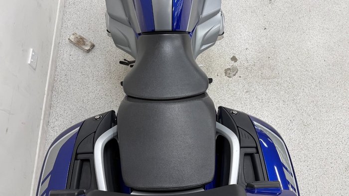 2015 BMW Motorrad R1200 RT GREY
