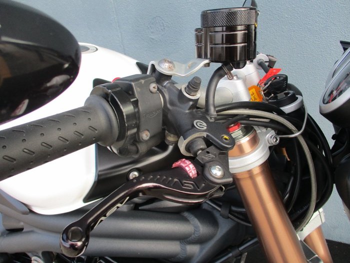 2012 Triumph SPEED TRIPLE White