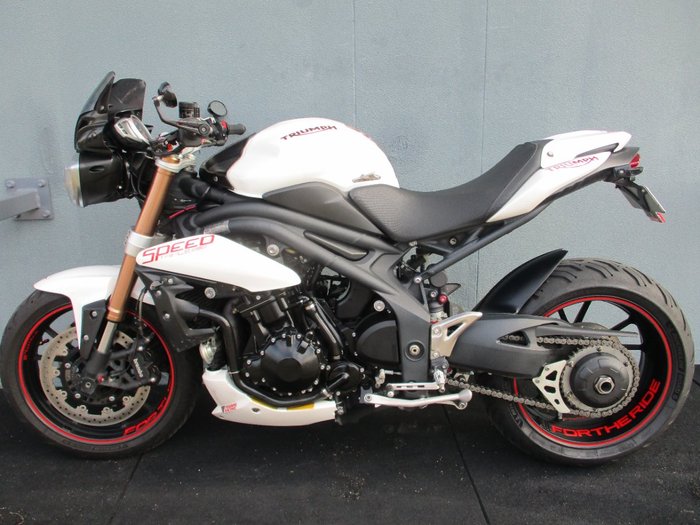 2012 Triumph SPEED TRIPLE White