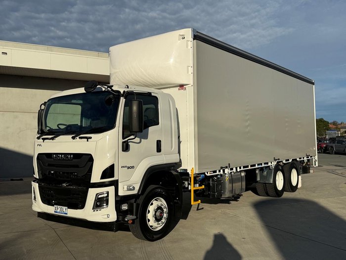 2025 Isuzu F Series