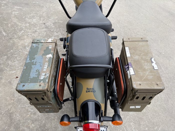 2025 Royal Enfield CLASSIC 350 SIGNALS CAMO
