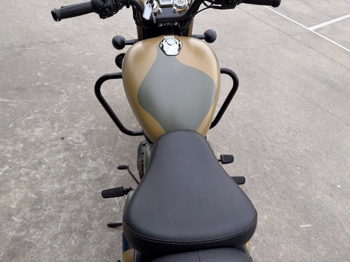 2025 Royal Enfield CLASSIC 350 SIGNALS CAMO