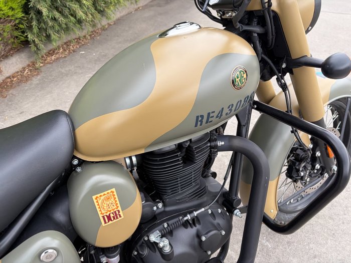 2025 Royal Enfield CLASSIC 350 SIGNALS CAMO